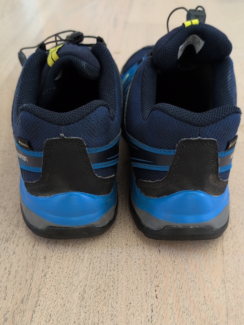 Salomon X ULTRA GORE-TEX Kids Size 6 - Picture 5 of 8